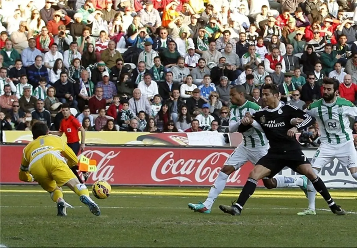 درگیری و اخراج رونالدو در کوردوبا به روایت تصاویر