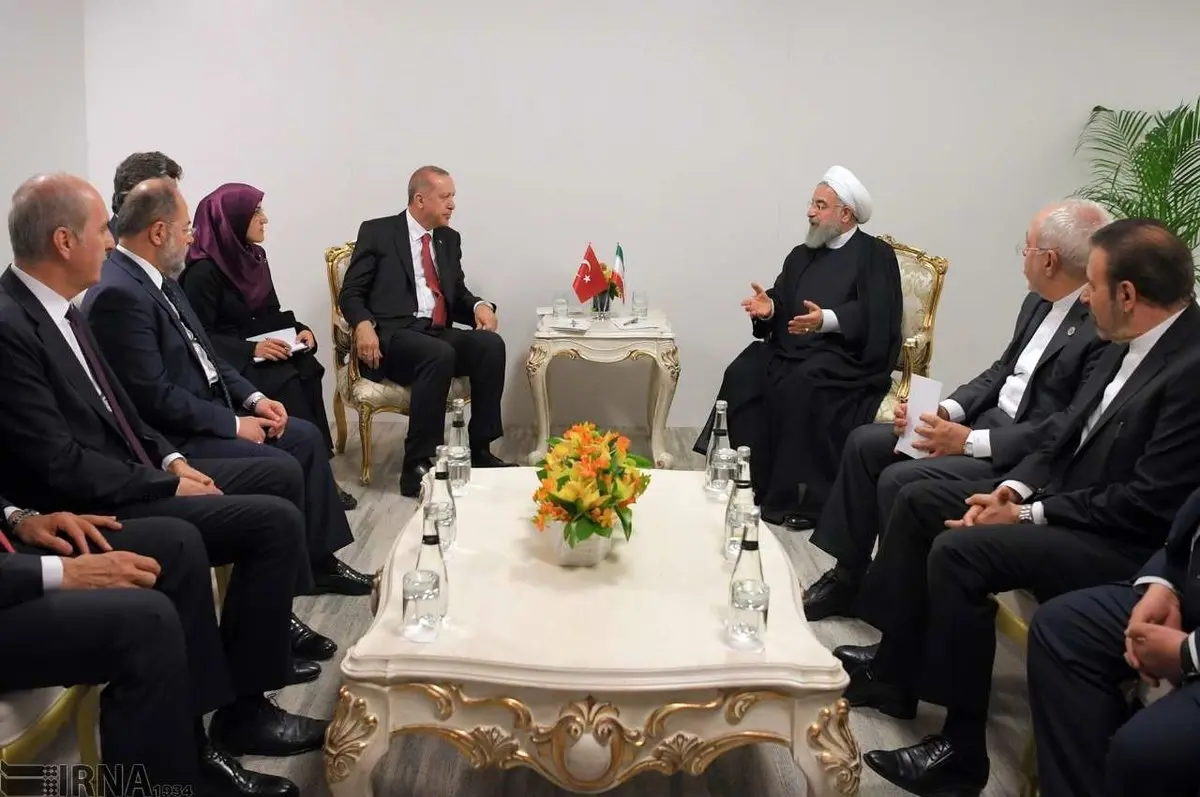 تصاویری از دیدار روحانی و رجب طیب اردوغان در استانبول