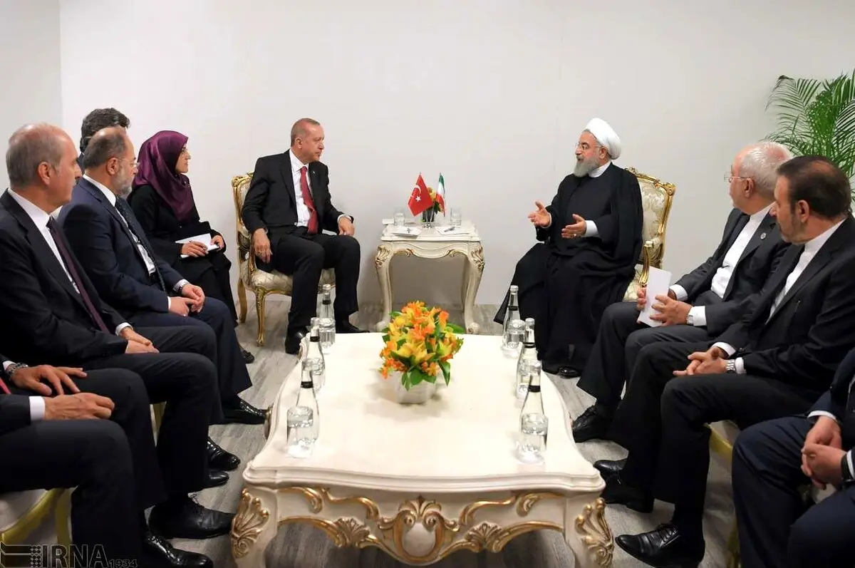 تصاویری از دیدار روحانی و رجب طیب اردوغان در استانبول