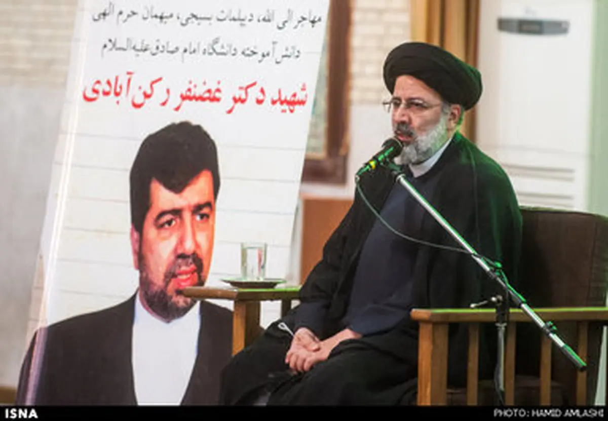 تصاویر حضور سیاسیون در مجلس ترحیم رکن‌آبادی/ از ظریف و عراقچی تا جلیلی و متکی و حداد عادل