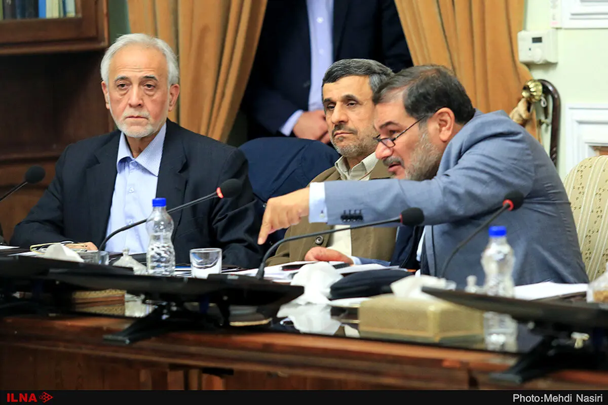 محمود احمدی نژاد آفتابی شد/عکس