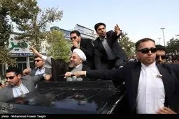 مردم مشهد، چگونه از رئیس جمهور استقبال کردند/ تصاویر