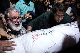تصاویر: وداع با پیکر شهید مدافع حرم