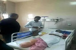 تصویری دردناک از قطع دست و پای یکی از دانش‌آموزان سانحه واژگونی اتوبوس