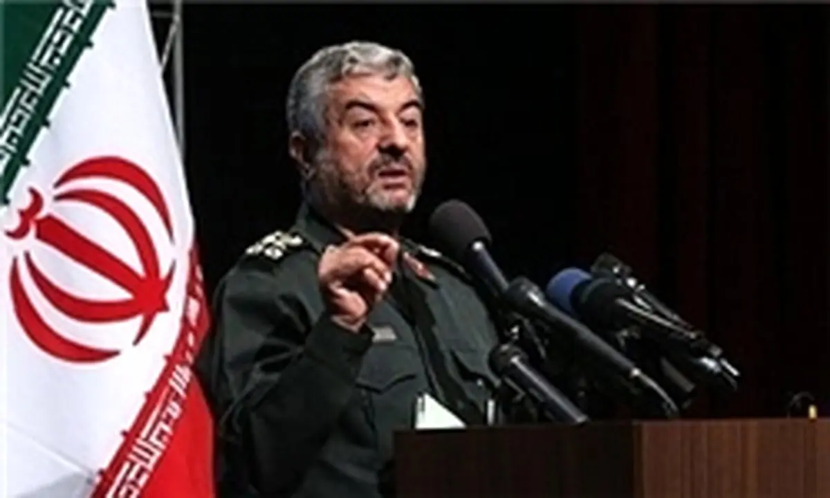 سردار جعفري:شواهد نشان می‌دهد که آمریکا در حال نابودی است/ دشمنی آمریکا در برجام به همه ثابت شد