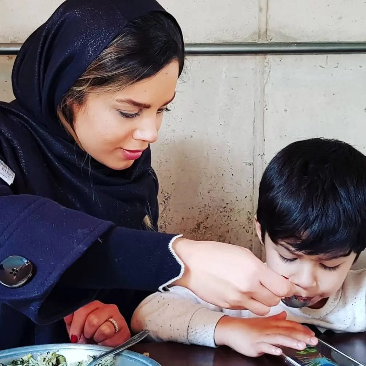 تصویری از همسر احسان خواجه امیری و متنی که برای او نوشت