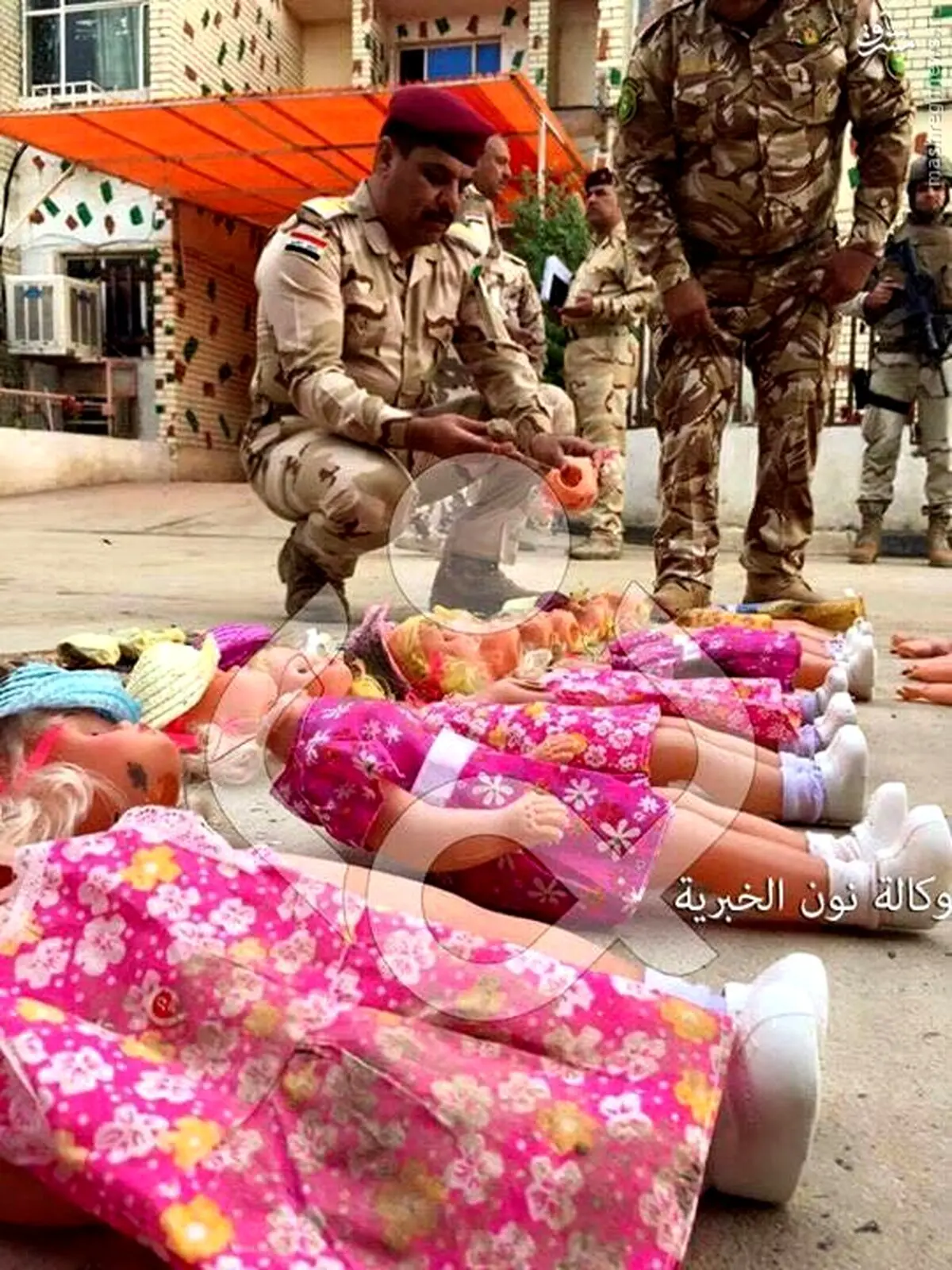 کشف عروسک‌های عراقی مشکوک در مرز/ داعش قصد پخش این عروسک‌ها در میان زائران را داشت+عکس