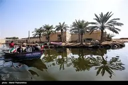 کتابخانه جالب و شناور در خوزستان/ تصاویر