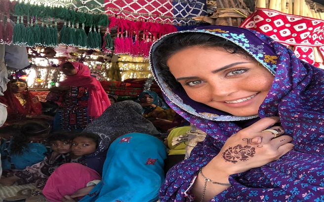 عکسی جالب از الناز شاکردوست در لباس بلوچی