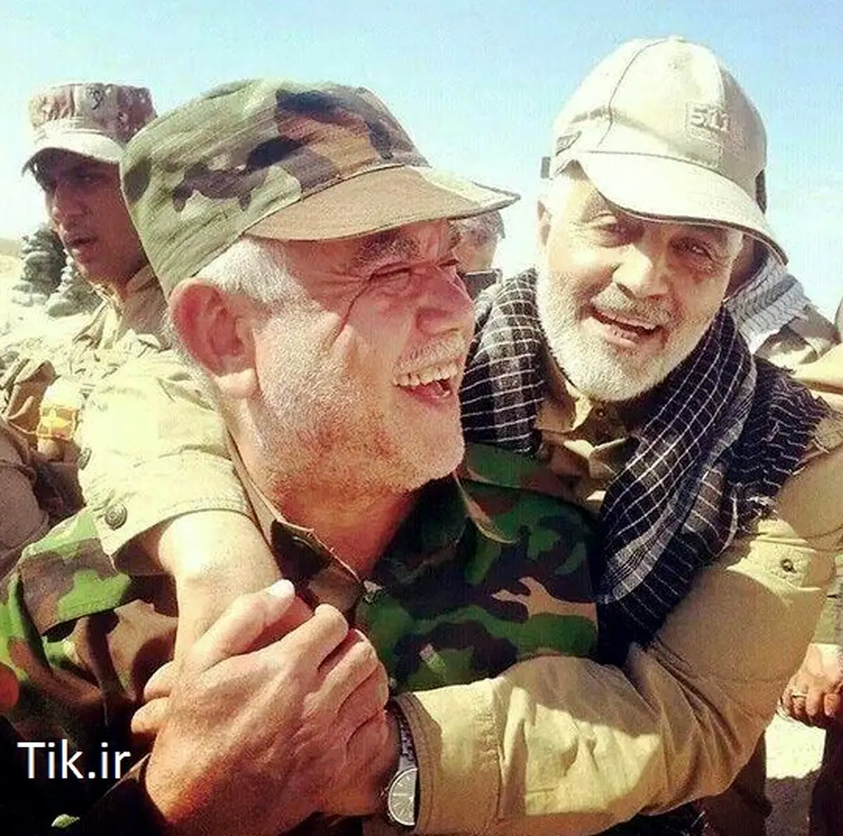 عکسی جالب از سردار سلیمانی و فرمانده سپاه بدر