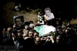 حاشیه های تصویری تشییع پیکر مصطفی عبداللهی، بازیگر و کارگردان تئاتر