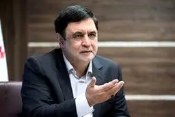 ناصر ایمانی: قیاس سرنوشت قالیباف و عارف صحیح نیست/ اگر قالیباف مجلس را پله‌ای برای رسیدن به پاستور بداند، اعتبار سیاسی‌اش مخدوش می‌شود/ بحث امضای میثاق‌نامه صحت ندارد