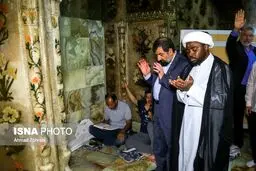 نماز خواندن محسن رضایی در حرم حضرت معصومه/عکس