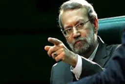 دعوای لاریجانی با پژمانفر: شما دیکتاتور هستید!