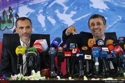 گزارش خبرگزاری فرانسه از کنفرانس خبری احمدی‌نژاد و حملات به روحانی /نامزد محتمل اصولگرایان انصراف داد