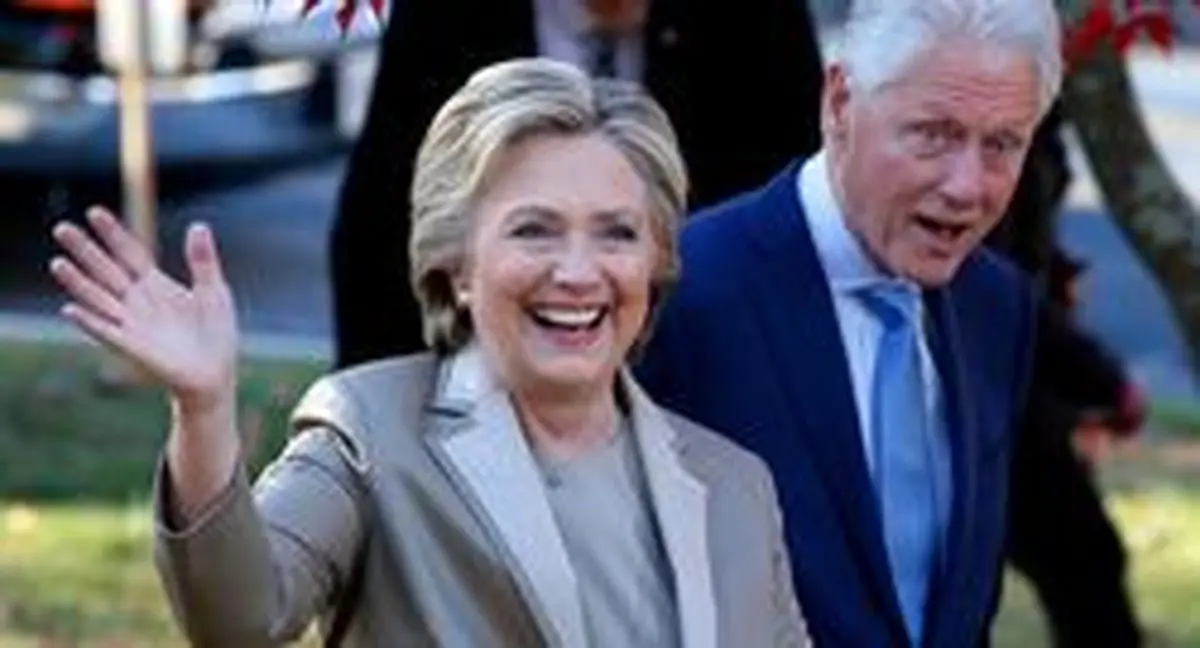 خیز نامزد شکست خورده دموکرات‌ها برای حضور دوباره در انتخابات/ مخالفت شدید دموکرات‌ها با حضور کلینتون در رقابت‌های ۲۰۲۰ / چرا کلینتون دوباره وسوسه شده است؟
