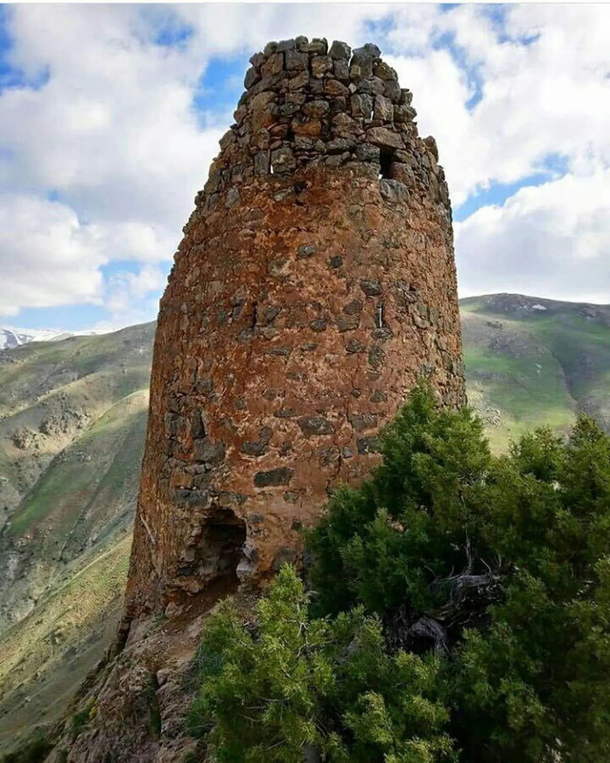 تصویر دیده نشده از قلعه تاریخی بردوک