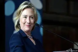 روابط ایران و آمریکا در دولت کلینتون/ نامزد دموکرات ها به توافق هسته ای وفادار می ماند؟