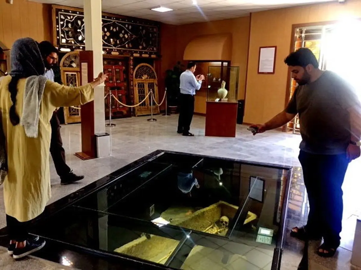 داستان زوج ۱۸۰۰ ساله ایرانی؛ زن و مردی که به موزه برده شدند +عکس