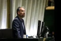 افشاگری رشیدی کوچی از ثبت نام خارج از نوبت خودروهای وارداتی توسط مدیران فوتبالی