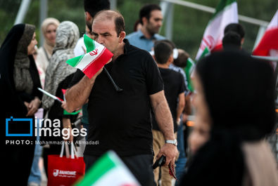 یادبود