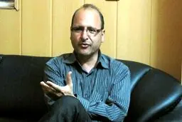 احمد بخشایش اردستانی: نوبت پیروزی اصولگرایان است/سلایق اصولگرا قابل جمع نیستند اما اضطرار پیروزشدن آنها را به جمع‌شدن می کشاند/ اصولگرایان باید با نام و چهره‌های جدید به صحنه بیایند وگرنه نتیجه نمی‌گیرند