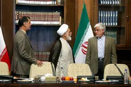 لاریجانی و ناطق‌نوری؛ «بازیکنان قرضی» تیم اصلاحات می‌شوند؟ /تندروها، مانع بزرگ آشتی قلندرها با جریان اصولگرایی