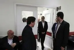 عیادت وزیر بهداشت از آیت‌الله واعظ طبسی/عکس