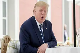 عقب‌نشینی ترامپ از برگزاری نشست گروه ۷ در اقامتگاهش در فلوریدا