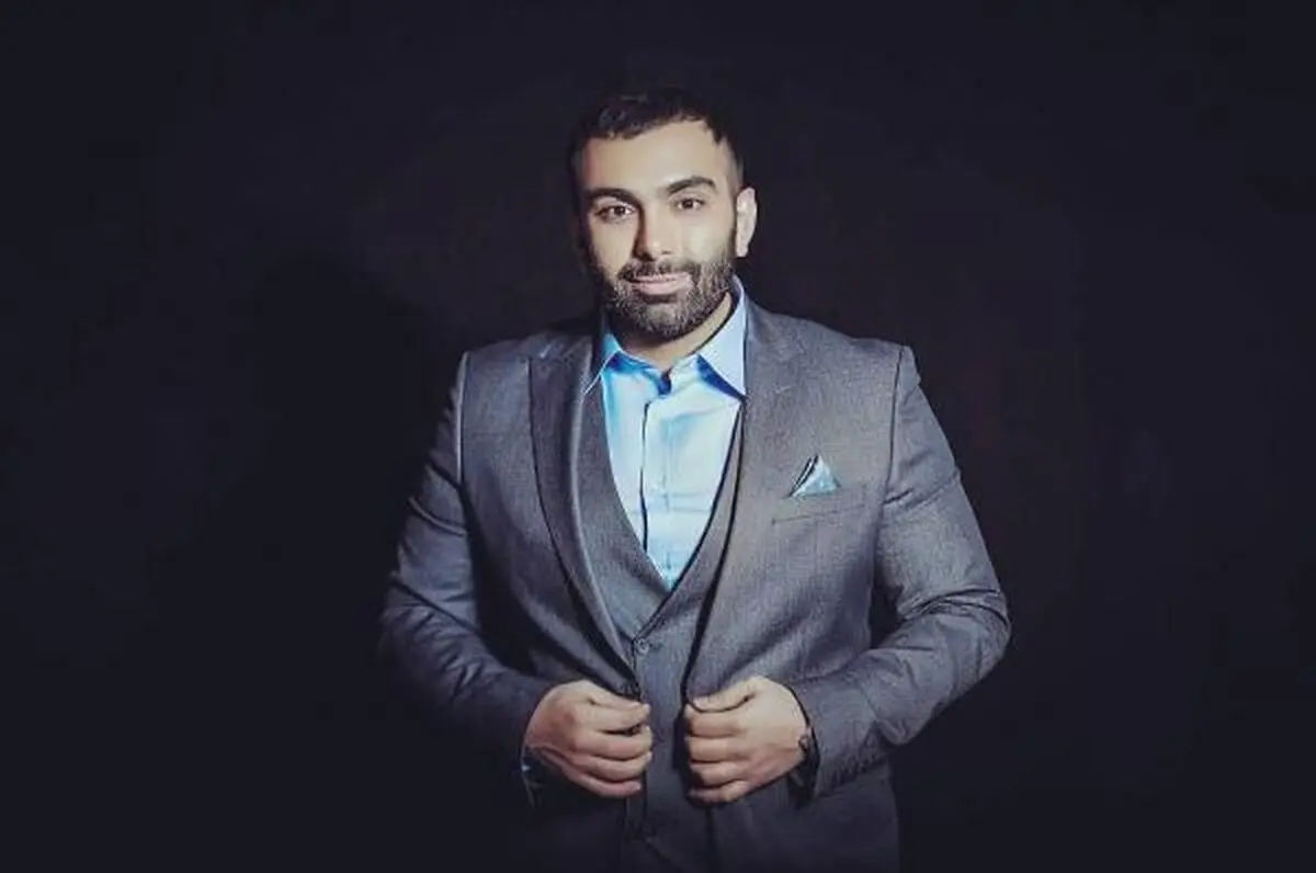 اولین کنسرت خواننده زیرزمینی در کیش را ببینید