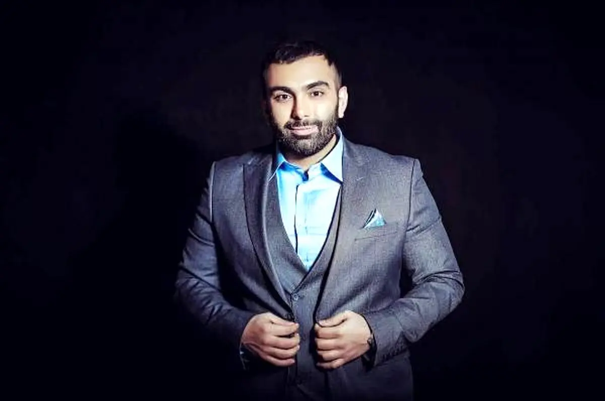 اولین کنسرت خواننده زیرزمینی در کیش را ببینید
