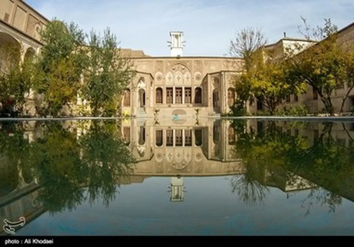 جلوه های معماری ایرانی در خانه بروجردی ها/تصاویر