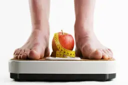 کاهش وزن سریع پس از تعطیلات نوروز چه عوارضی دارد؟