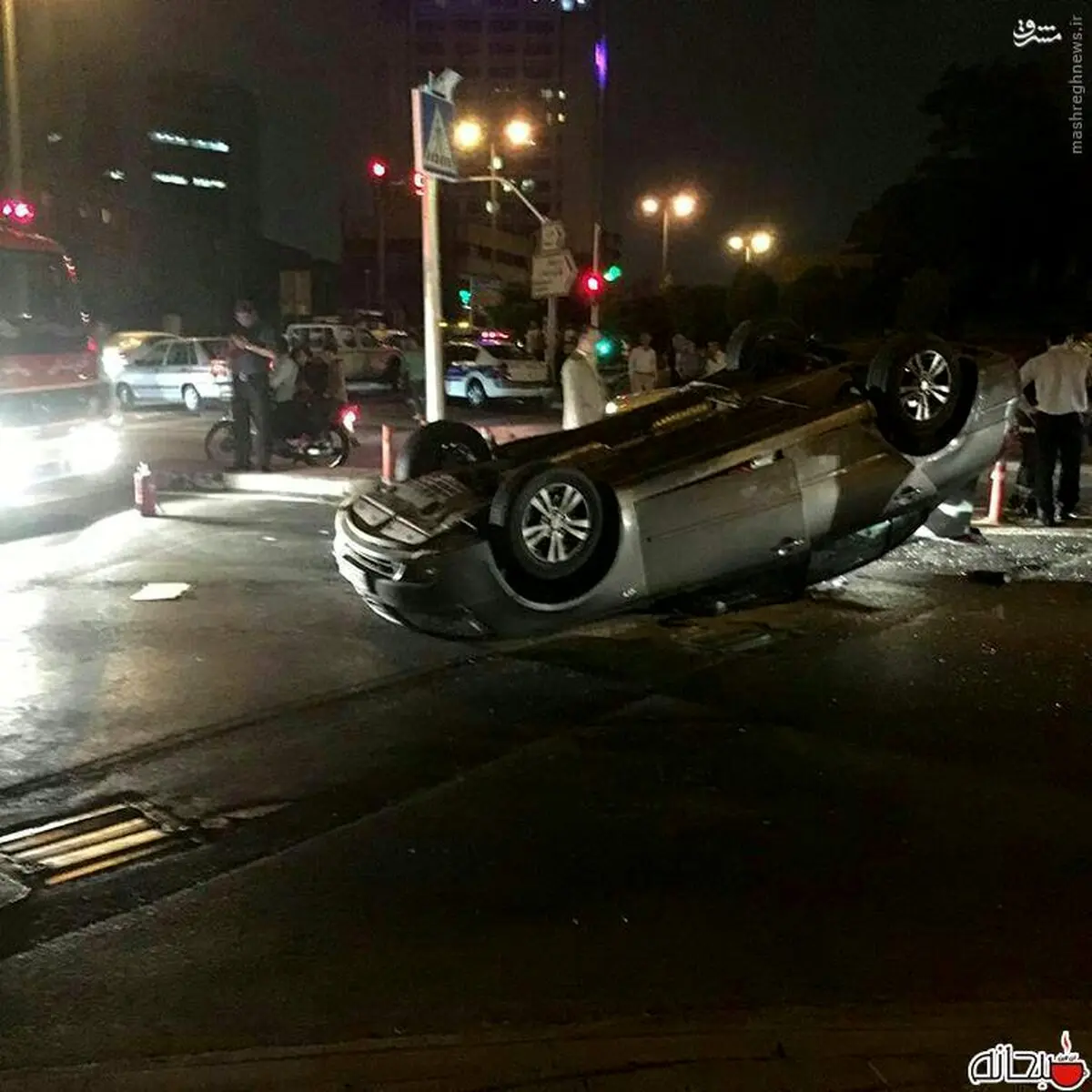 چپ کردن خودروی لوکس در شهرک غرب/ عکس