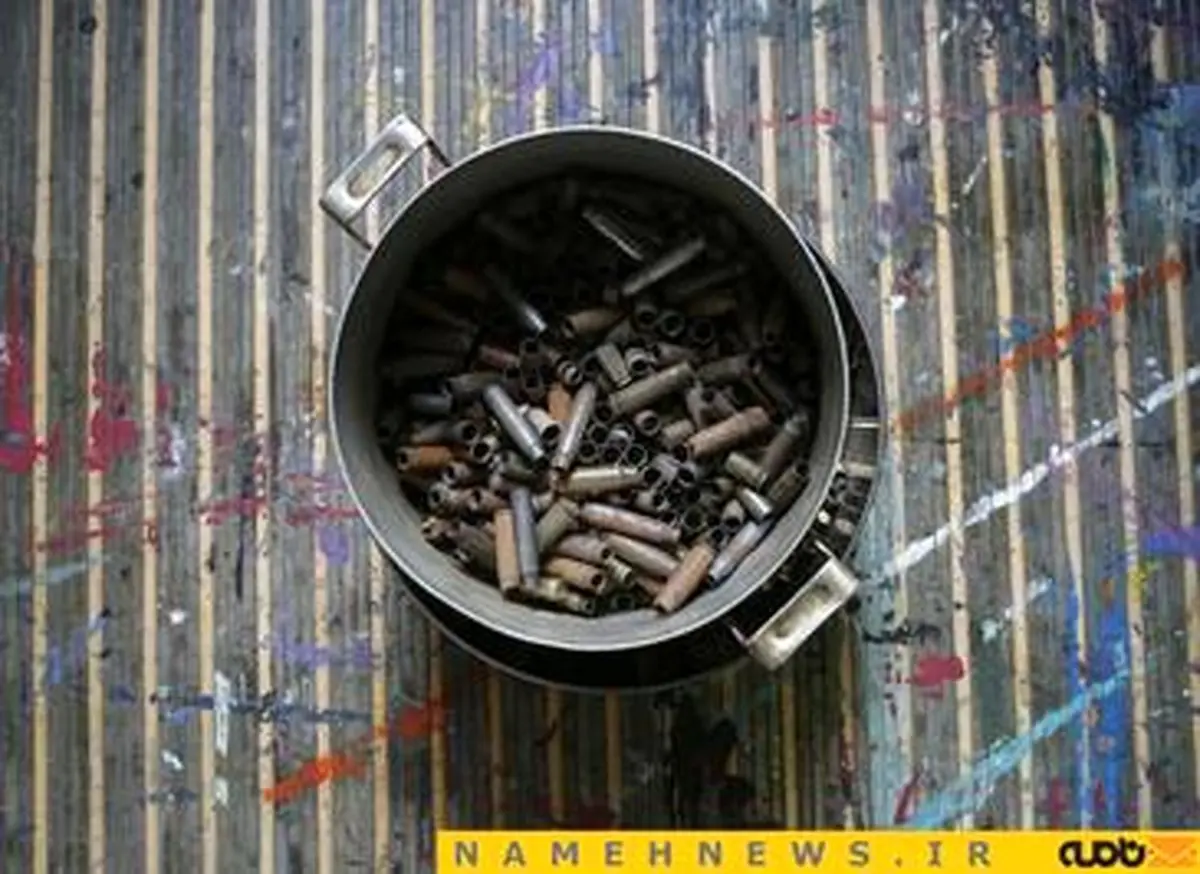 خلق چهره پوتین با هزاران فشنگ+تصاویر