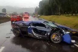 تصادف زنجیره‌ای مک لارن، مرسدس بنز، پورشه و پرادو/تصاویر