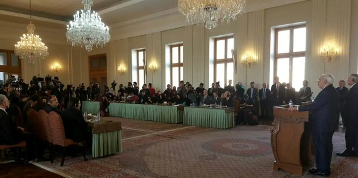 ظریف: اجرای برجام مورد تاکید ایران و فرانسه است
