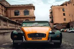 خودروی نوستالژیک با یک پوشش خاص و دیدنی+عکس