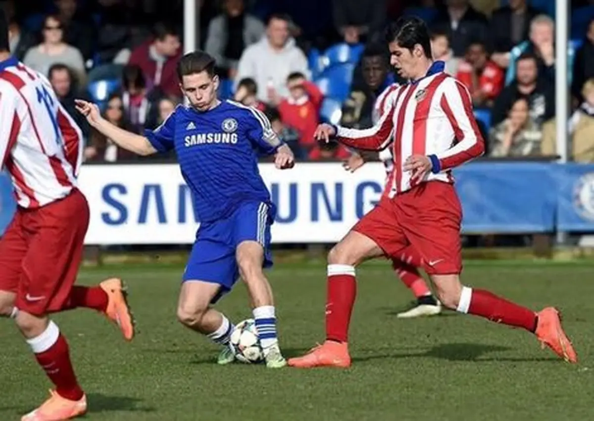 شکست اتلتیکو مقابل چلسی در حضور عزت‌الهی+عکس