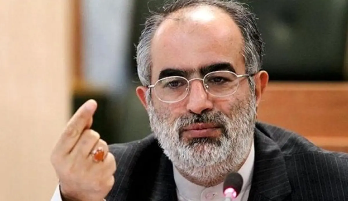 توئیت کنایه آمیز آشنا درباره توقف «گاندو»: ‌صریح باشید و بازی نکنید