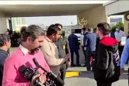 فیلم|درگیری و برخورد بد با خبرنگاران در فرودگاه هنگام بازگشت تیم ملی فوتبال ساحلی