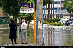 آبگرفتگی معابر در پی بارندگی شدید در بندرعباس/تصاویر