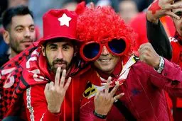 سرخ پوش ها در استادیوم آزادی / تصاویر