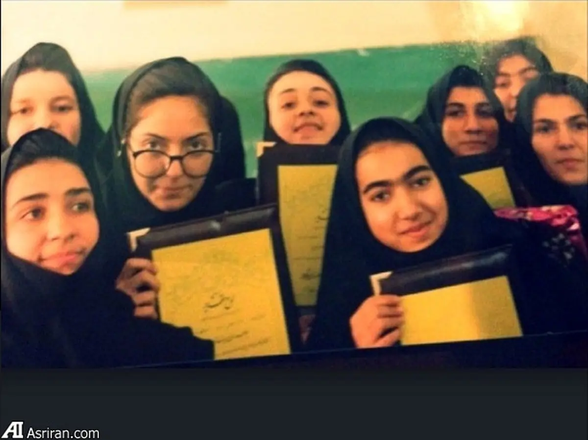 مهناز افشار وقتی دبیرستانی بود (عکس)