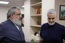 تصاویر سید حسن نصرالله و شهید سلیمانی