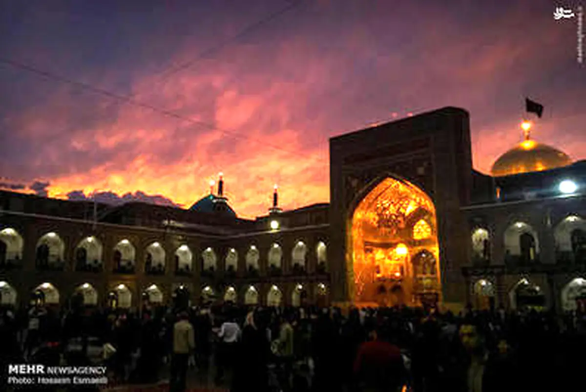 زائران حرم مطهر رضوی/تصاویر