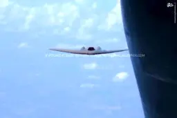 عکس/ سوختگیری هوایی پهپاد RQ-170