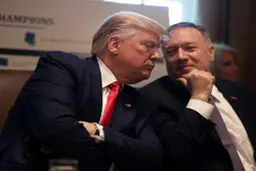 راه مایک پامپئو از دولت ترامپ سوا می شود