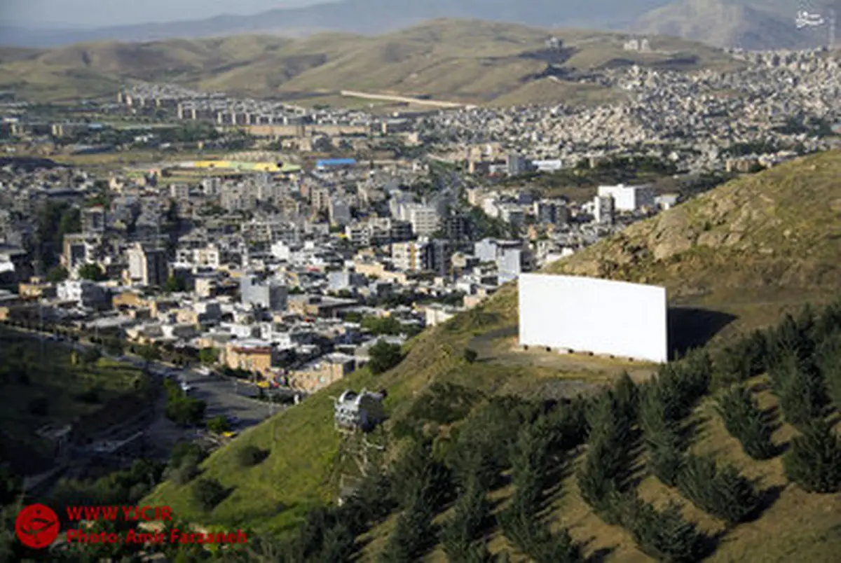 بزرگترین سینمای روباز خاورمیانه در سنندج/تصاویر