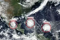 تصویری از سه  طوفان در یک قاب